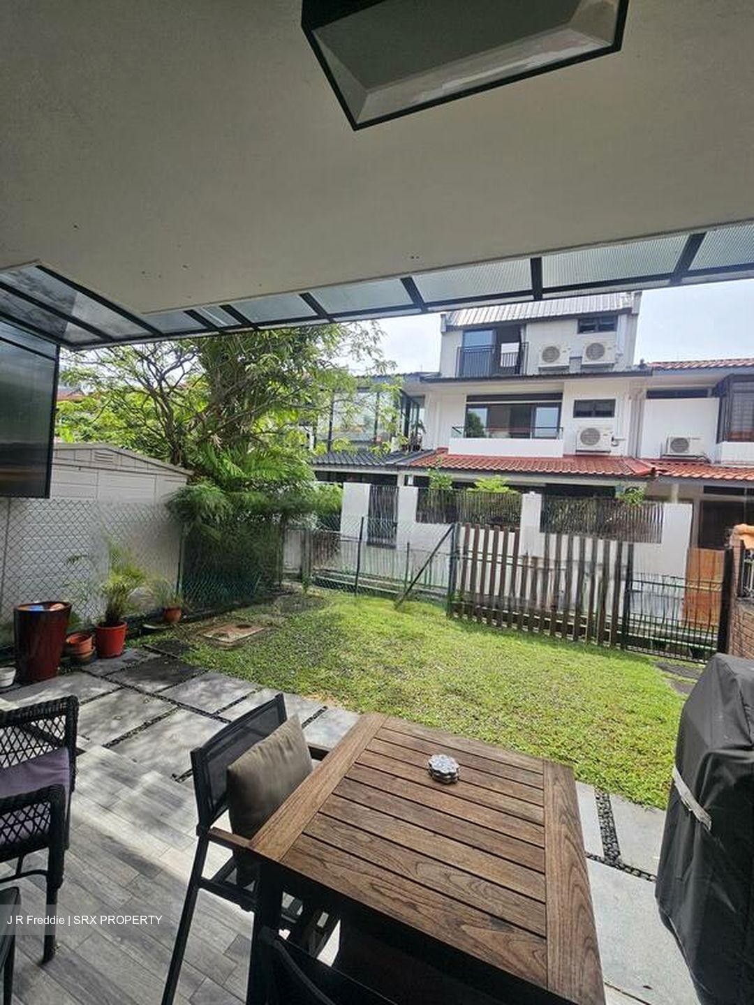 West Coast Drive (D5), Terrace #448153591